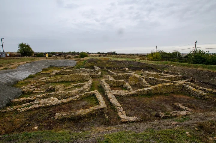 Археологические раскопки городища Танаис
