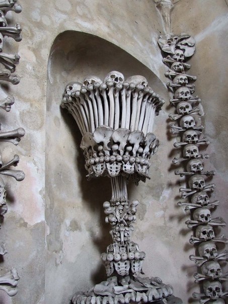 храм из костей