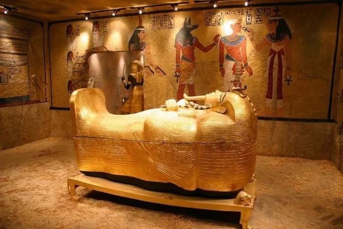 гробница фараона
