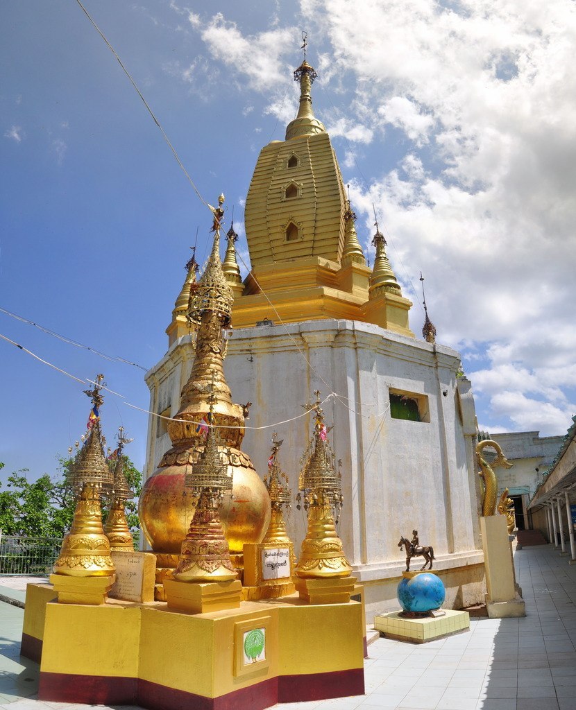 Монастырь Таунг Калат