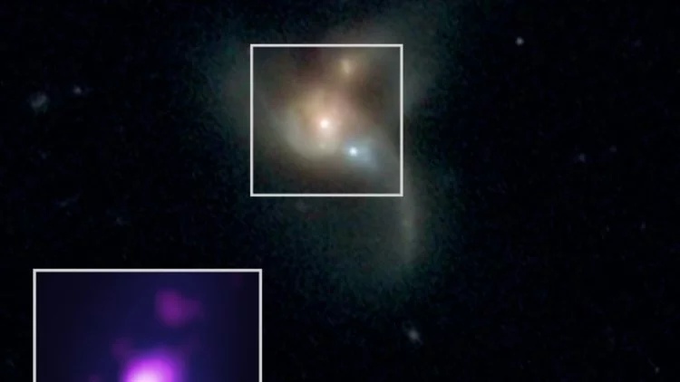 Снимок трех сталкивающихся галактик в миллиарде световых лет от Земли