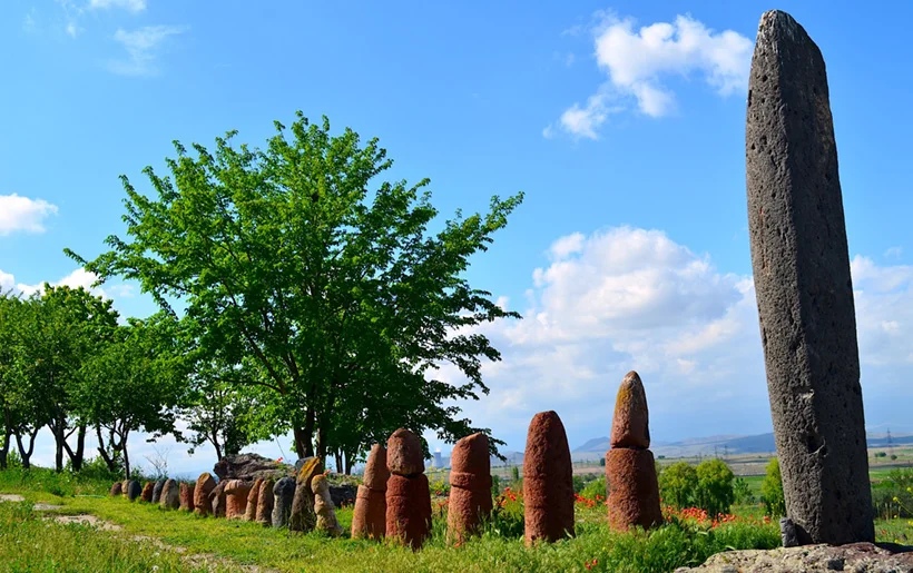 вишапы Армении