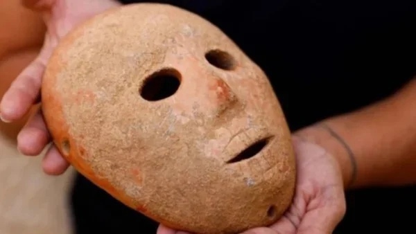 Загадочная маска возрастом 9 тысяч лет
